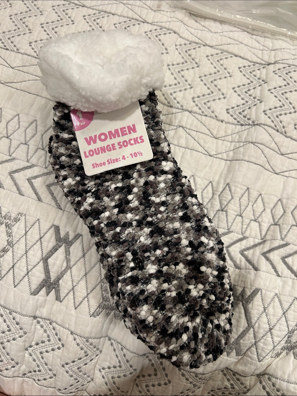 Cozy Women's Lounge Slipper Socks - Black & White Speckle